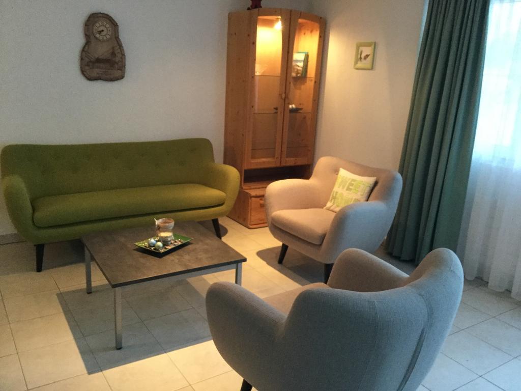 Haus Mondelli Apartment Saas-Almagell Bagian luar foto