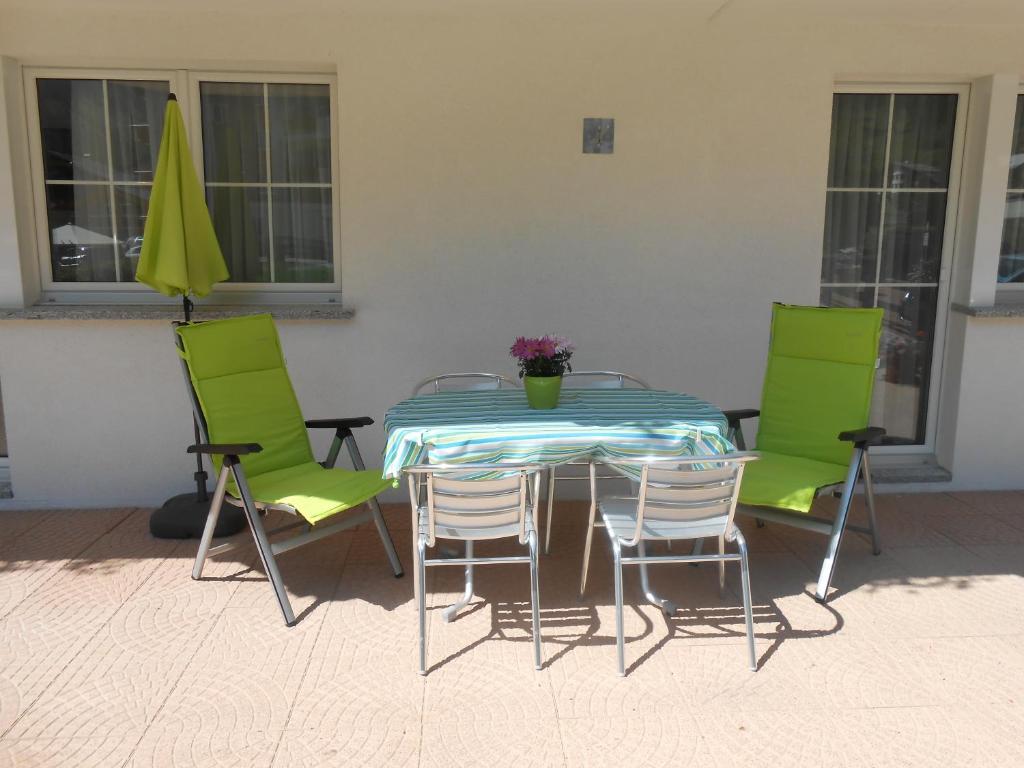 Haus Mondelli Apartment Saas-Almagell Ruang foto